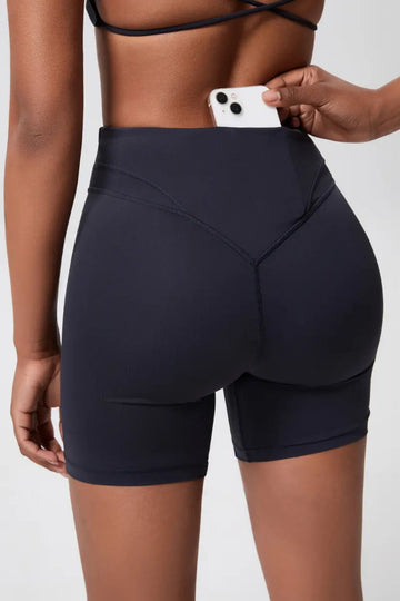Women’s High-Waisted Pocket Sports Shorts Pants Black Close up of buttocks and waist