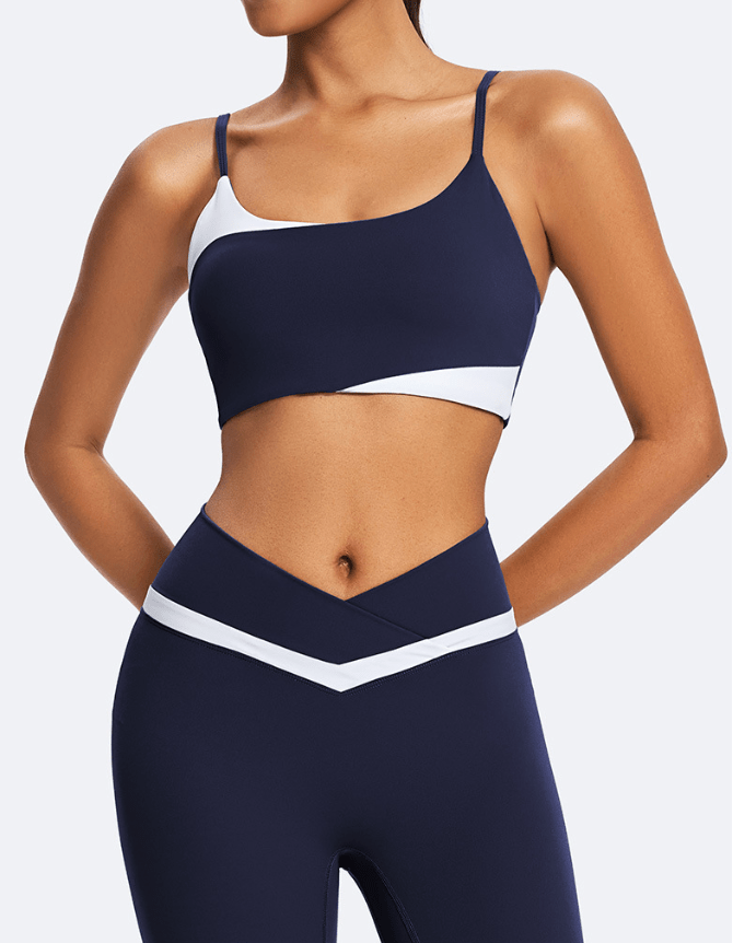 Women's Color-Block Workout Top Black close-up from the front