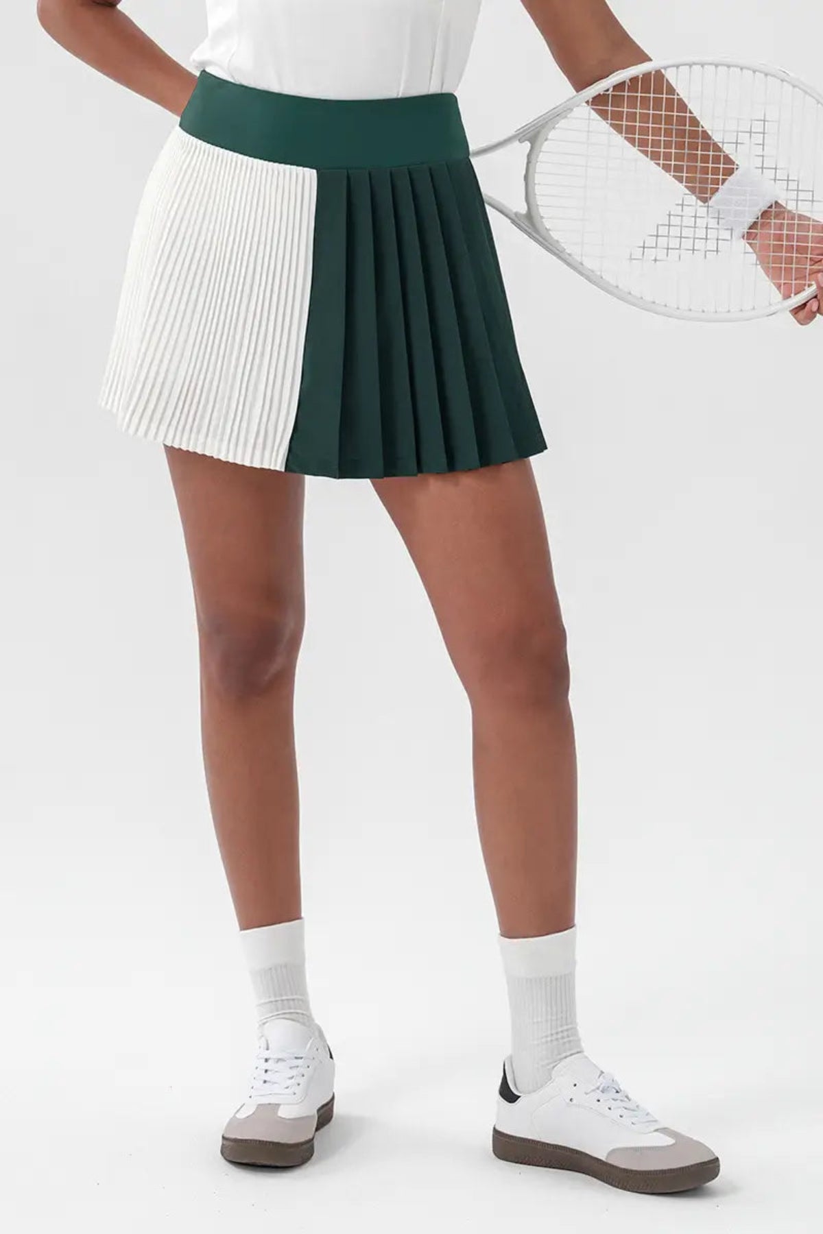 Colorblock Double-Layer Women’s Tennis Skirt with Pockets Dark Olive Green front view